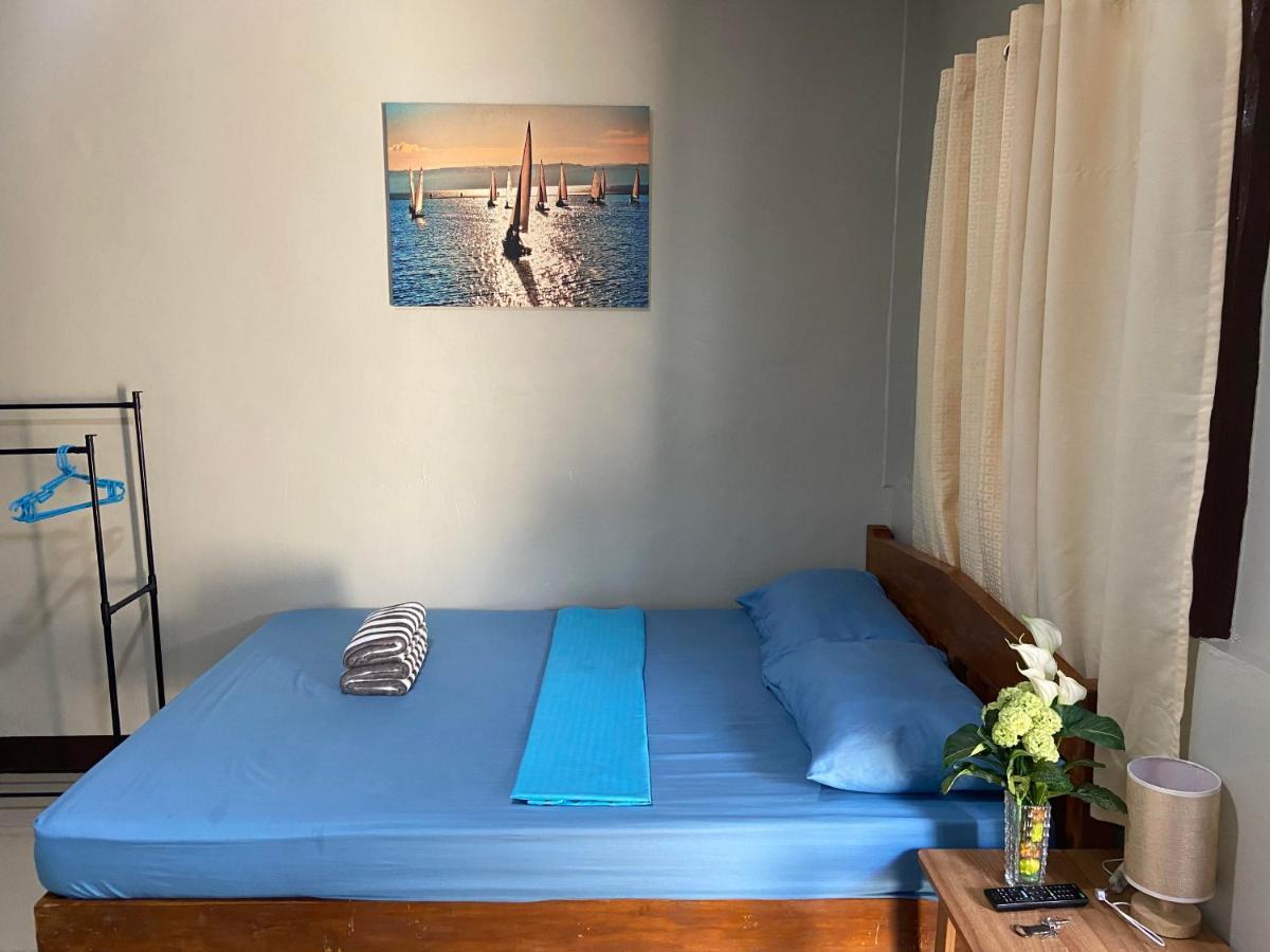 Alona Bohol Backpackers Hostel 邦劳 外观 照片